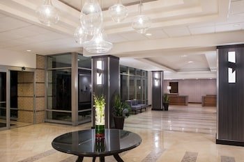 Sheraton Suites Chicago Elk Grove