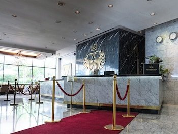 Hotel & Suites Caracas