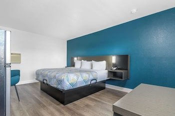 Studio 6 Suites Madera, Ca - Yosemite