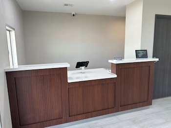 Budget Inn