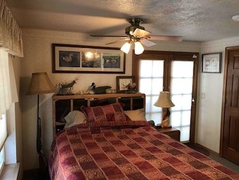 The Last Resort Lodge