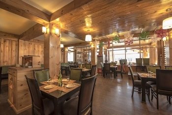 The Whispering Inn