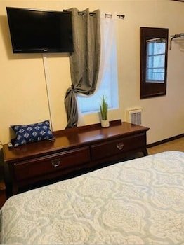 Rockwood Resort Motel