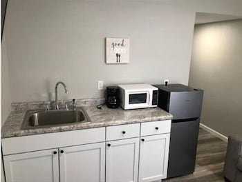 Rockwood Resort Motel