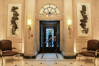 The Eliot Hotel
