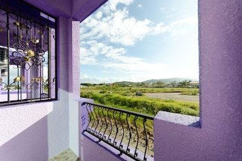 Sea Breeze Bed And Breakfast