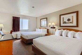 Baymont by Wyndham Loveland/Fort Collins Area