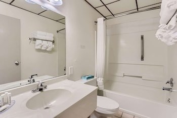 Baymont by Wyndham Loveland/Fort Collins Area
