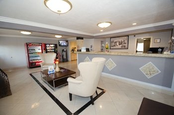 Super 8 by Wyndham Las Vegas North Strip/Fremont St. Area