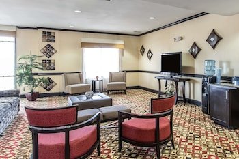 Comfort Suites Lawton Near Fort Sill