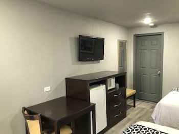 Budget Inn