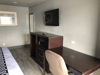 Budget Inn