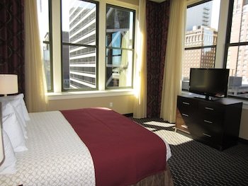 Embassy Suites by Hilton St. Louis Downtown