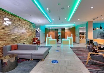 La Quinta Inn & Suites by Wyndham Lakeway