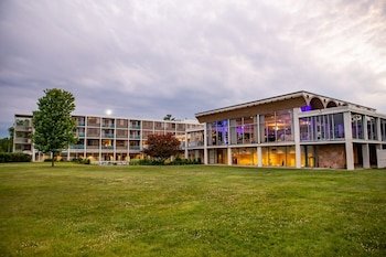 Illinois Beach Resort & Conference Center, BW Premier Collection