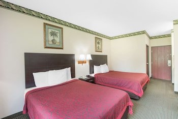Days Inn by Wyndham Sullivan