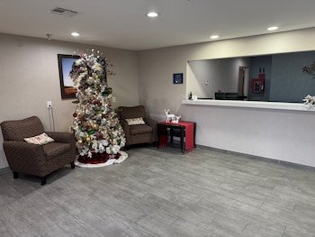 Fairway Inn