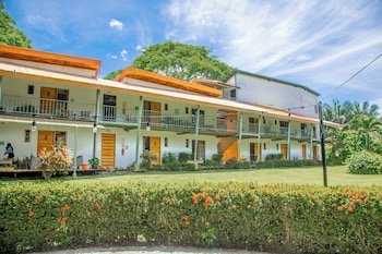 Sol Samara Beach Hotel