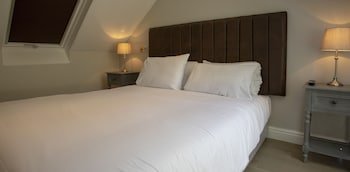 Aberdunant Hall Country Hotel
