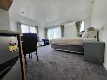Courtesy Court Motel