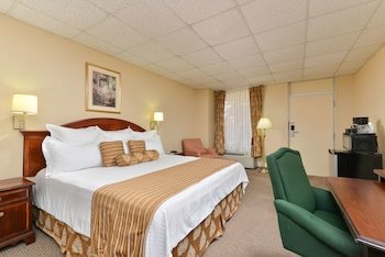 Americas Best Value Inn & Suites Victoria