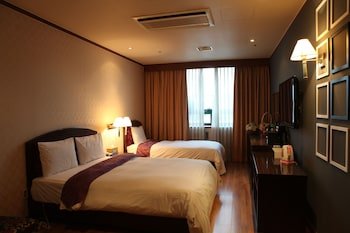 King Hotel