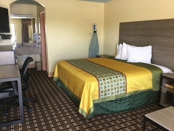 Luxury Inn & Suites Seaworld