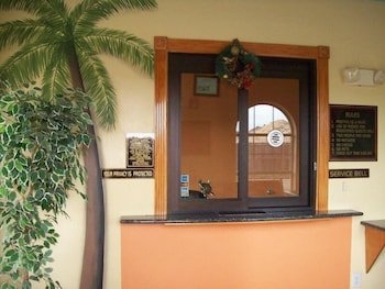 Luxury Inn & Suites Seaworld