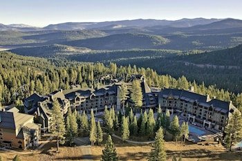 The Ritz-Carlton Lake Tahoe