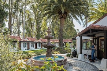 Vineyard Inn Hotel
