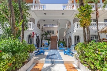 Blue Tang Inn