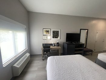 Country Inn & Suites by Radisson, Midway - Tallahassee West
