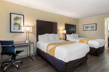 Quality Inn & Suites Camarillo