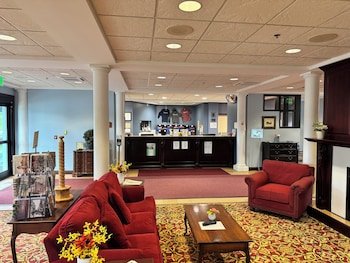 Chautauqua Suites Hotel & Expo Center