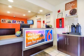 Motel 6 Chino - Los Angeles Area