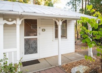 Inn At Sugar Pine Ranch
