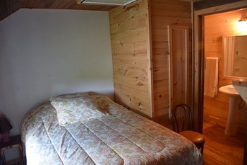 Townhouse Hotel