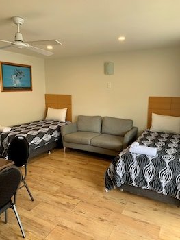 Seahorse Motel