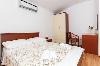 Apartments Ana