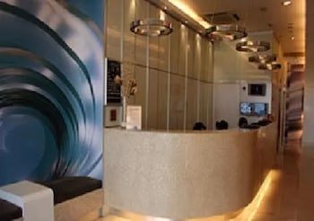 Hotel 81 Elegance