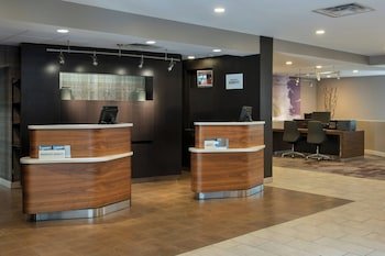 Courtyard by Marriott Hotel