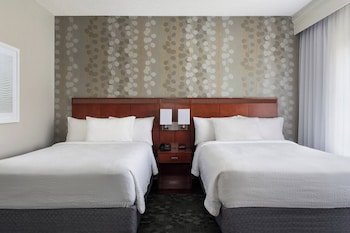 Courtyard by Marriott Hotel