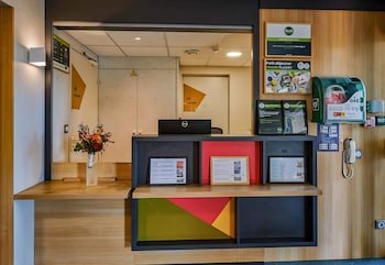 B&B Hotel AVRANCHES Baie du Mont Saint-Michel