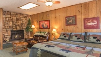 Shadow Mountain Lodge & Cabin