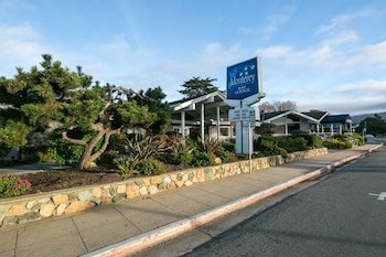 Monterey Bay Lodge
