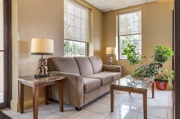 Quality Inn & Suites Hanes Mall