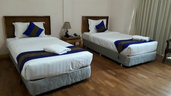 Famous Hotel Loikaw