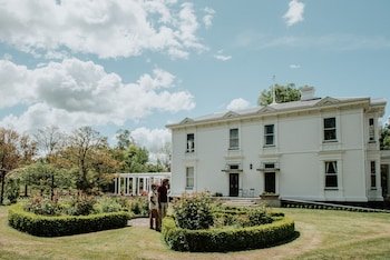 Mt Vernon Villa