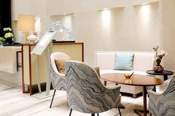 Royal Star Apartment Central City Branch