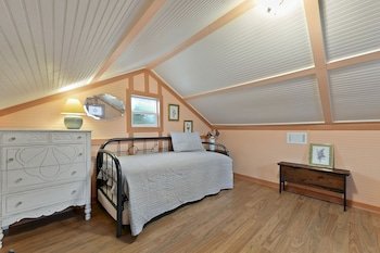 Carroll House Bed Breakfast